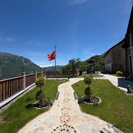 Bushati فيلة *